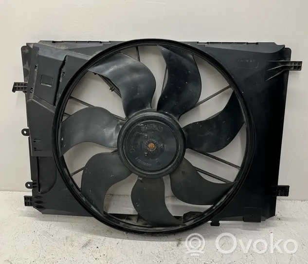 Mercedes-Benz C W204 Ventilateur de refroidissement de radiateur électrique A2045000193