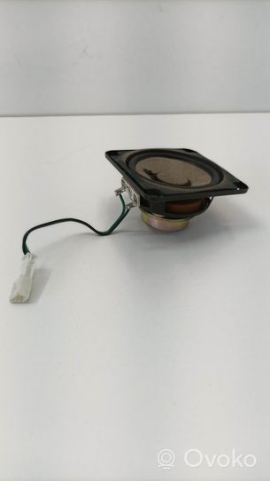 Mercedes-Benz SL R230 Rear door speaker A2308200302