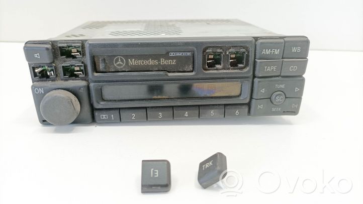 Mercedes-Benz SL R129 Radio/CD/DVD/GPS-pääyksikkö A0038206086