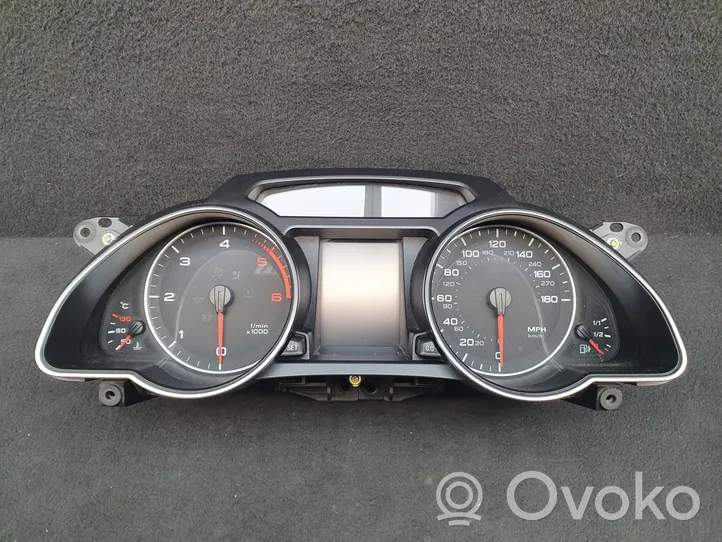 Audi A5 8T 8F Speedometer (instrument cluster) 8T0920981B