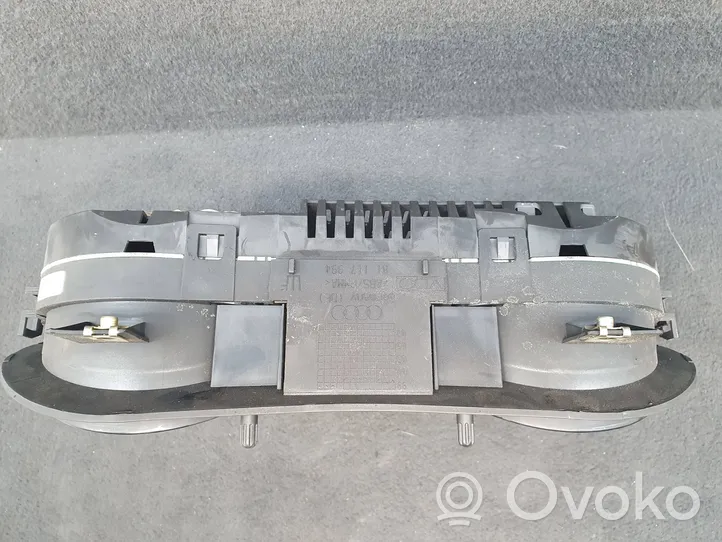 Audi A2 Spidometrs (instrumentu panelī) 8Z0920900A