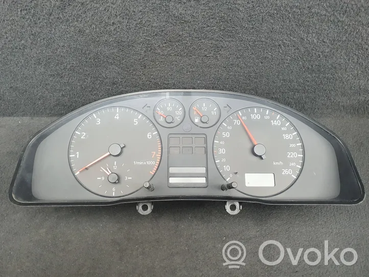 Audi A4 S4 B5 8D Compteur de vitesse tableau de bord 8D0919861C