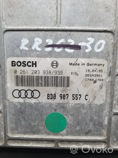 Audi A4 S4 B5 8D Dzinēja vadības bloks 8D0907557C