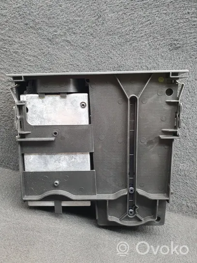 Audi A4 S4 B8 8K Console centrale, commande de multimédia l'unité principale 8T0035785A