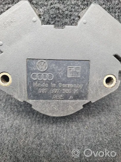 Volkswagen PASSAT B3 Sensore di posizione della valvola a farfalla 037907385M