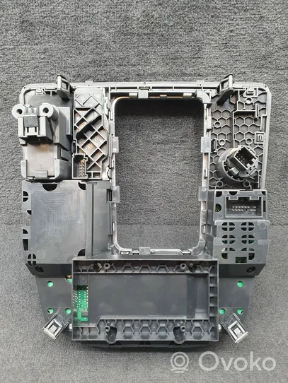 Audi A6 S6 C7 4G Panel radia 4G2919610B