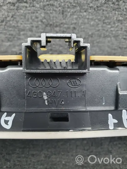 Audi A6 S6 C7 4G Luz del asiento trasero 4G0947111A