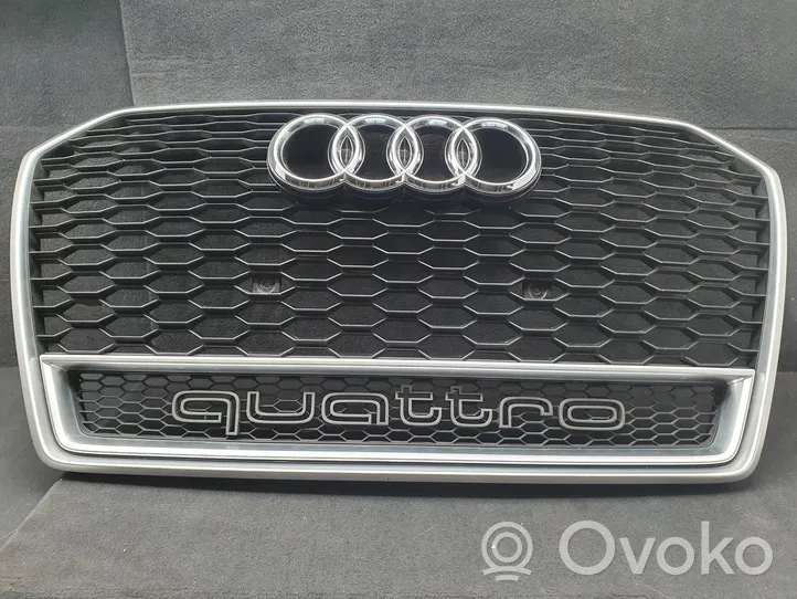 Audi RS6 C7 Grotelės priekinės 4G0853653N