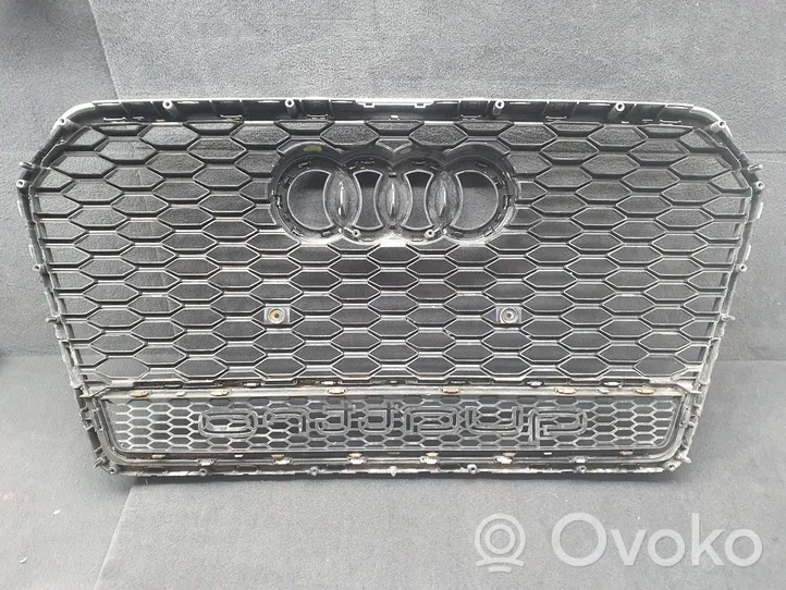 Audi RS6 C7 Grotelės priekinės 4G0853653N