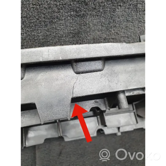 Audi A7 S7 4G Panel mocowania chłodnicy 4G8807233C