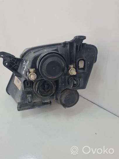 Opel Meriva A Headlight/headlamp 93321053