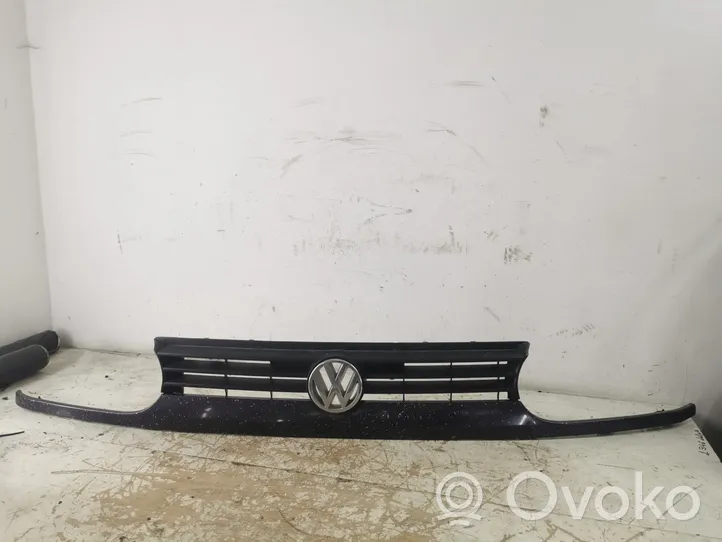 Volkswagen Golf III Maskownica / Grill / Atrapa górna chłodnicy 