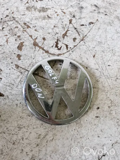 Volkswagen Golf IV Manufacturer badge logo/emblem 