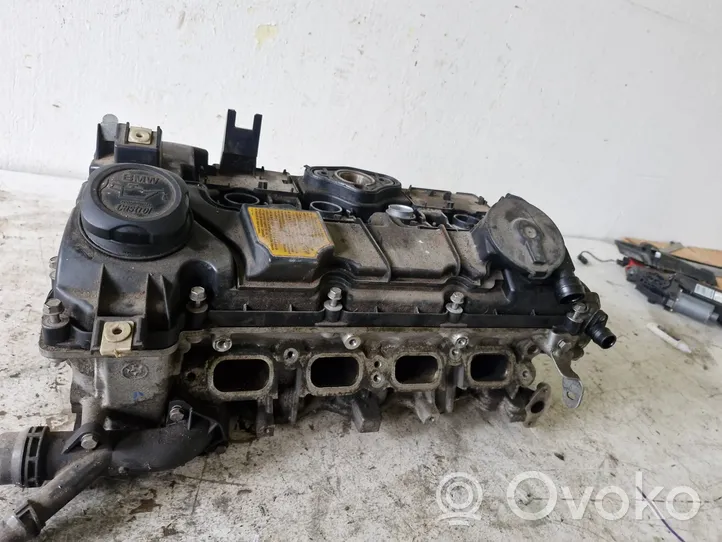 BMW 3 E90 E91 Engine head 