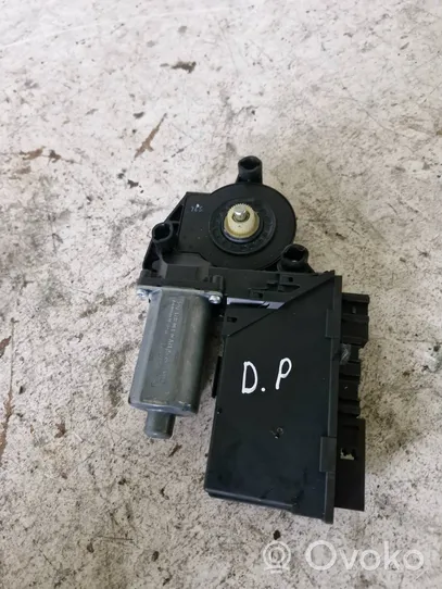 Audi A4 S4 B7 8E 8H Fensterhebermotor Tür vorne 8E2959802F