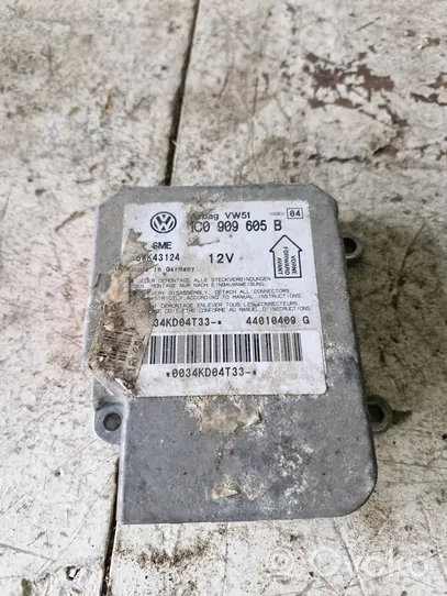 Volkswagen PASSAT B5.5 Module de contrôle airbag 1C0909605B