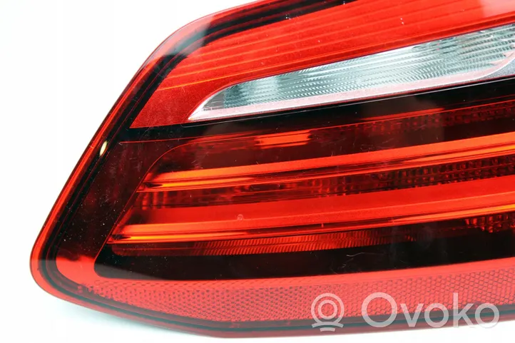 BMW 2 F45 Lampy tylnej klapy bagażnika 7311032