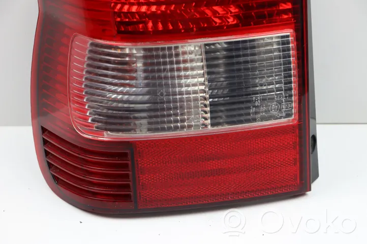 Mitsubishi Pajero Pinin Lampa tylna 