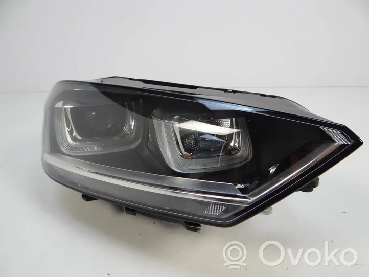 Volkswagen Golf Sportsvan Lampa przednia 517941034B