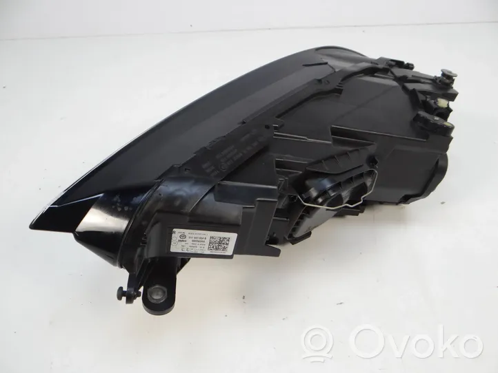 Volkswagen Golf Sportsvan Lampa przednia 517941034B