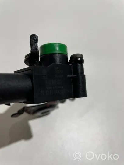 Porsche Macan Rear air suspension level height sensor 8K0907503