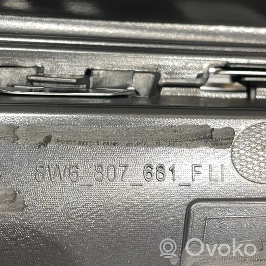Audi A5 Grille antibrouillard avant 8W6807681F