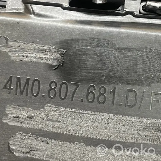 Audi Q7 4M Grille inférieure de pare-chocs avant 4M0807681D