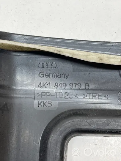 Audi A6 S6 C8 4K Ilmastointi-/lämmityslaitteen säätimen kehys 4K1819979B