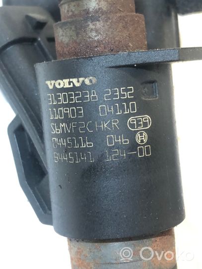 Volvo XC60 Sprauslu komplekts 313032382352