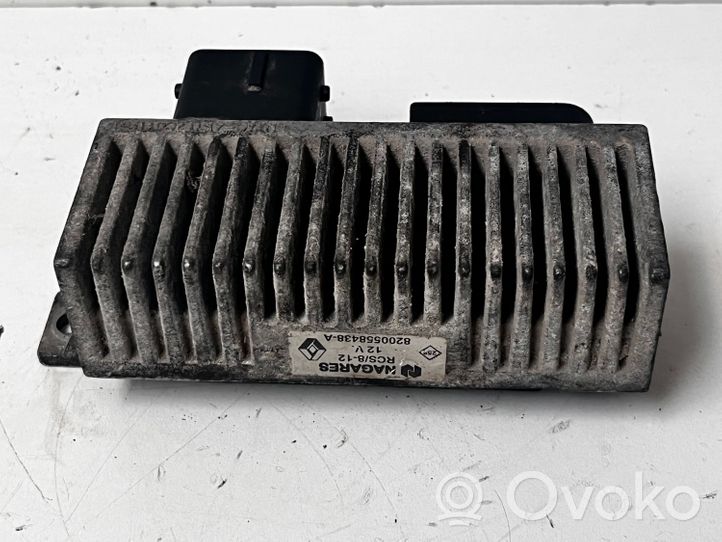 Mercedes-Benz A W176 Glow plug pre-heat relay 8200558438A