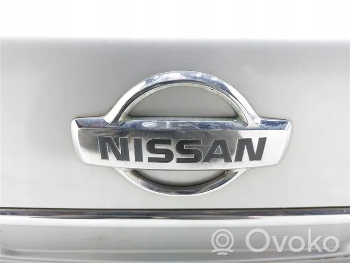 Nissan Maxima Galinis dangtis (bagažinės) 