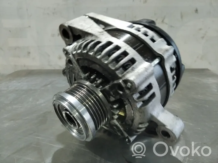 Toyota Avensis T270 Generatore/alternatore CGB14284