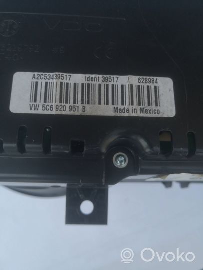 Volkswagen Jetta IV Tachimetro (quadro strumenti) 5C6920951B