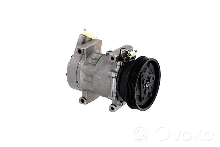 Renault Kangoo I Ilmastointilaitteen kompressorin pumppu (A/C) TSP0155277