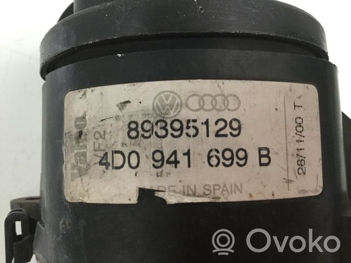 Audi A8 S8 D2 4D Etusumuvalo 89395129