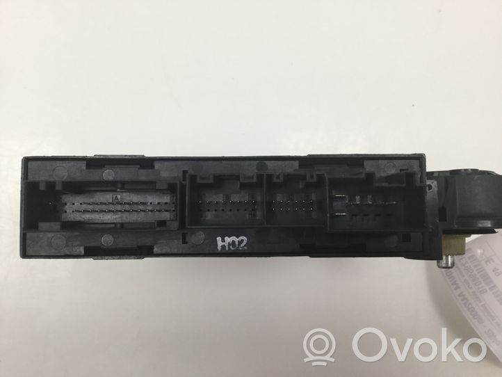 Audi A4 S4 B6 8E 8H Moteur de lève-vitre de porte avant 8E2959801B