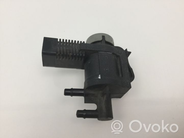 Audi A3 S3 8P Turboahtimen magneettiventtiili 1J0906283C