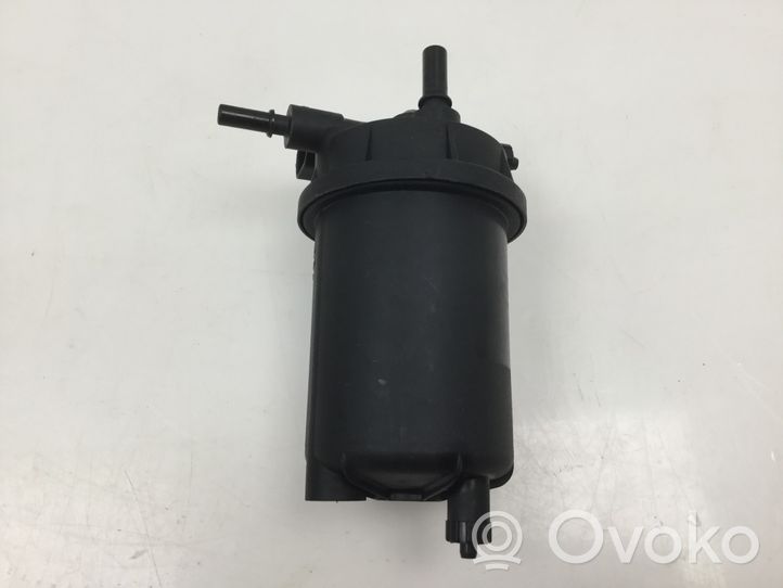 Nissan Primera Boîtier de filtre à carburant 8200084288