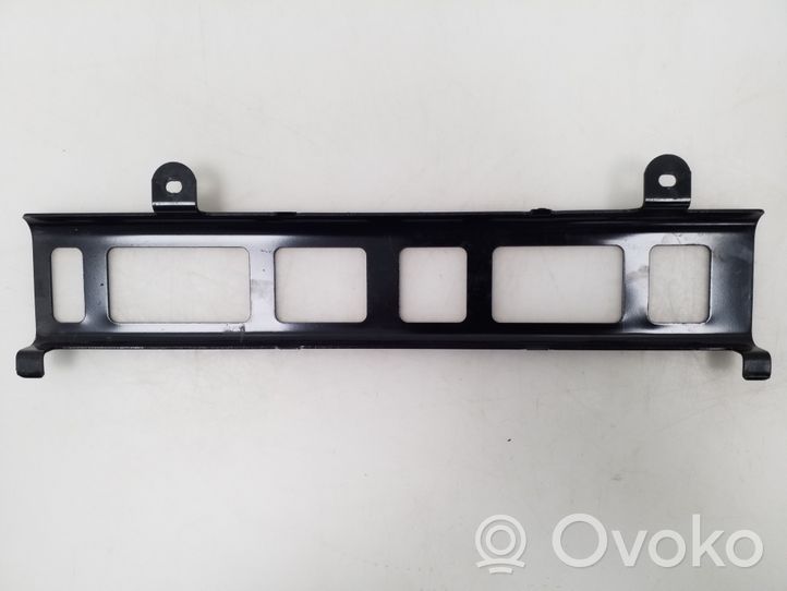 Audi A4 S4 B8 8K Staffa/supporto di montaggio del filtro carburante 8K0201710A