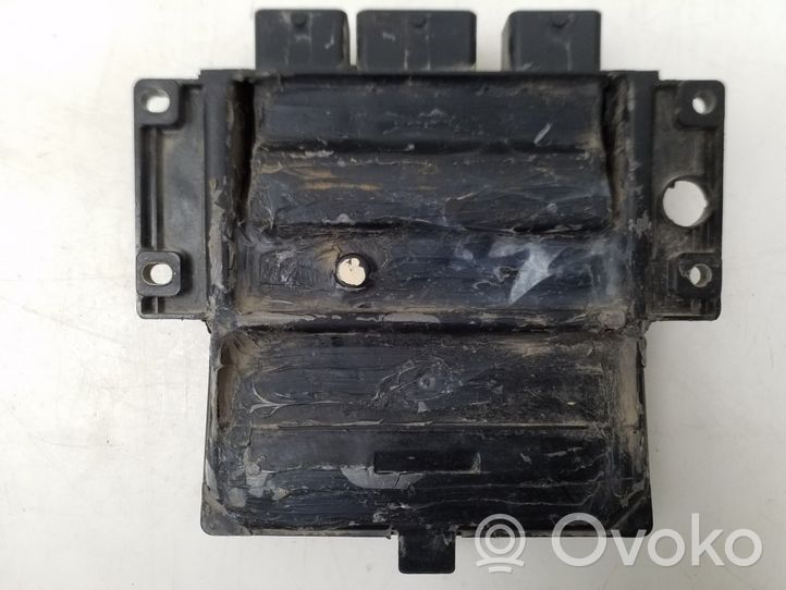 Renault Clio II Calculateur moteur ECU 