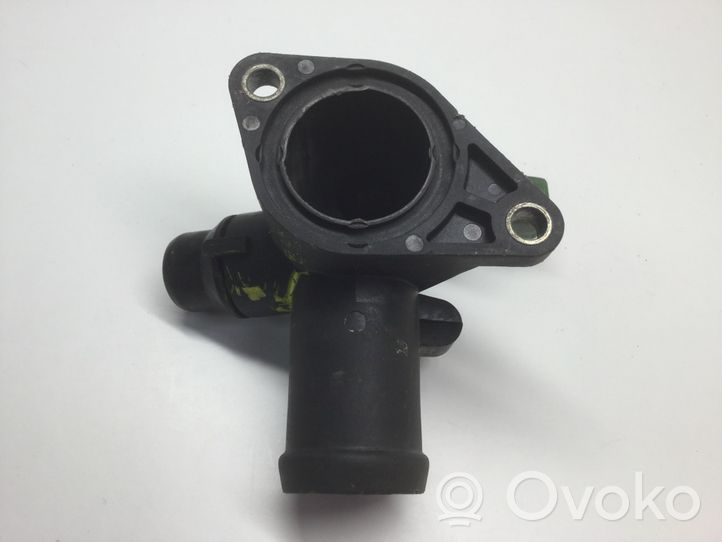 Audi A4 S4 B6 8E 8H Termostat / Obudowa termostatu 