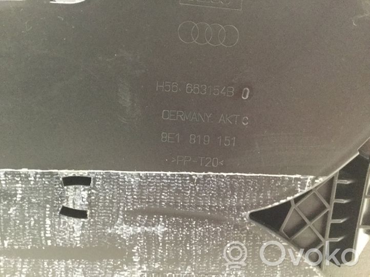 Audi A4 S4 B7 8E 8H Salono oro mazgo komplektas 8E1820005J