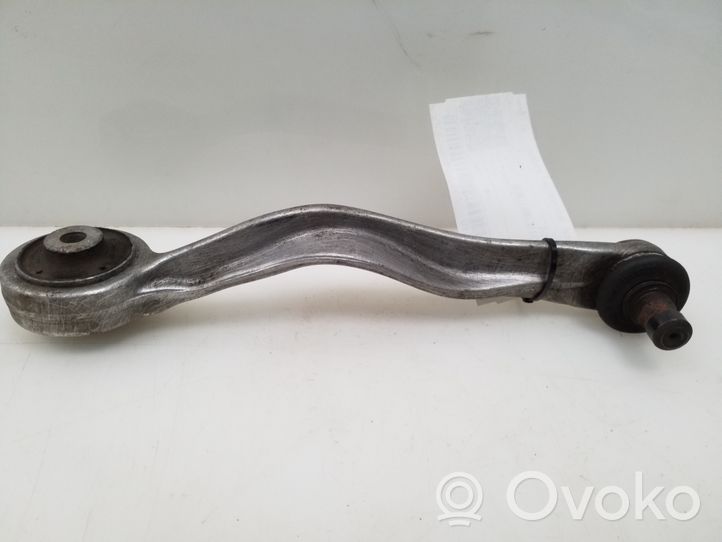 Volkswagen PASSAT B5 Fourchette, bras de suspension inférieur avant 8E0407510A