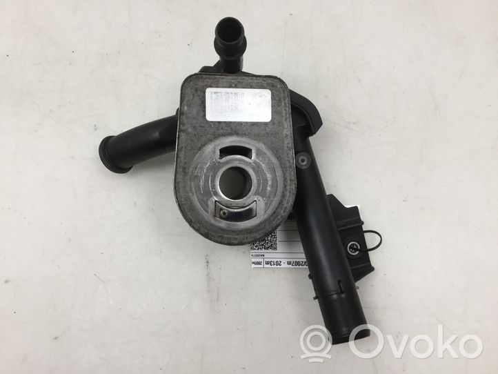 Nissan Qashqai Supporto di montaggio del filtro dell’olio 8200552604