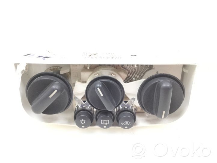 Opel Meriva A Centralina/modulo climatizzatore 93329465