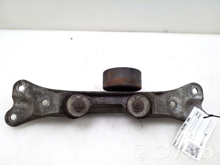 BMW 5 E39 Support de boîte de vitesses 1092477