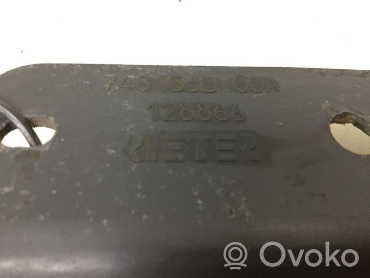 Nissan Qashqai Tavaratilan alustan suoja välipohja 74815JD00A