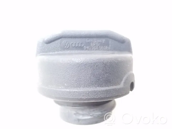 Audi A8 S8 D2 4D Tappo del serbatoio del carburante 1H0201553B