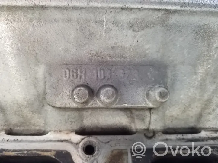 Audi A4 S4 B8 8K Galvutė 06H103373J