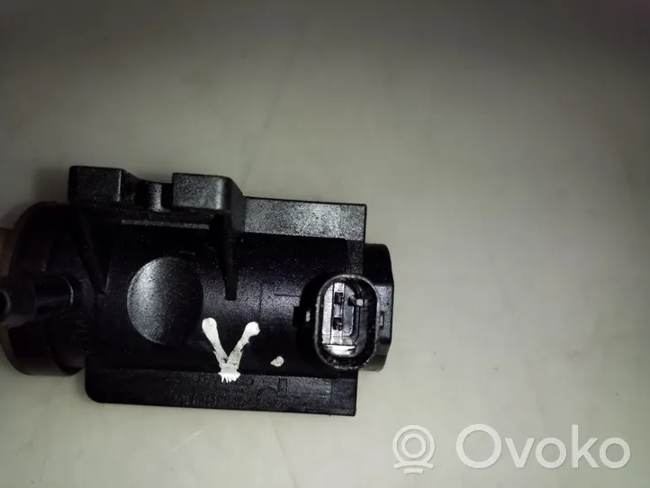 Mercedes-Benz CLS C218 X218 Solenoidinis vožtuvas A0091533128